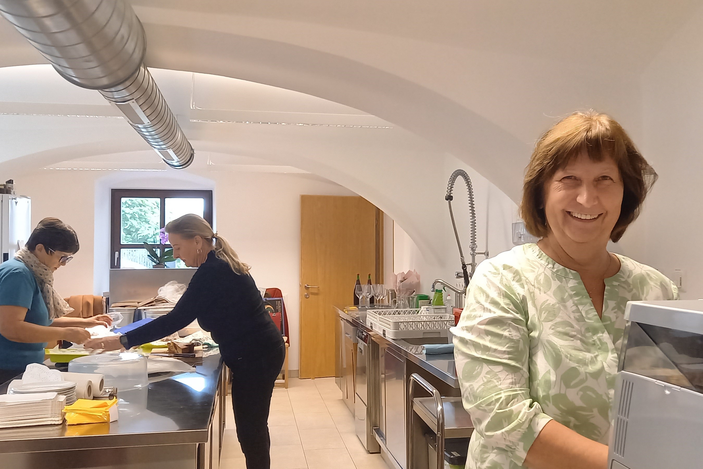 Herzliche Bewirtung / Verwüster Elisabeth