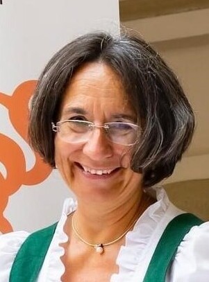 Gabriele Blaschitz / Foto: Gabriele Blaschitz Weinakademikerin / Weingut FALTER EGO Grazer Stadtwein